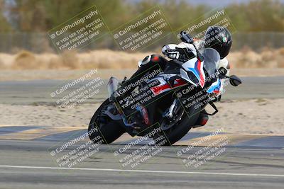 media/Mar-13-2022-SoCal Trackdays (Sun) [[112cf61d7e]]/Turn 2 (130pm)/